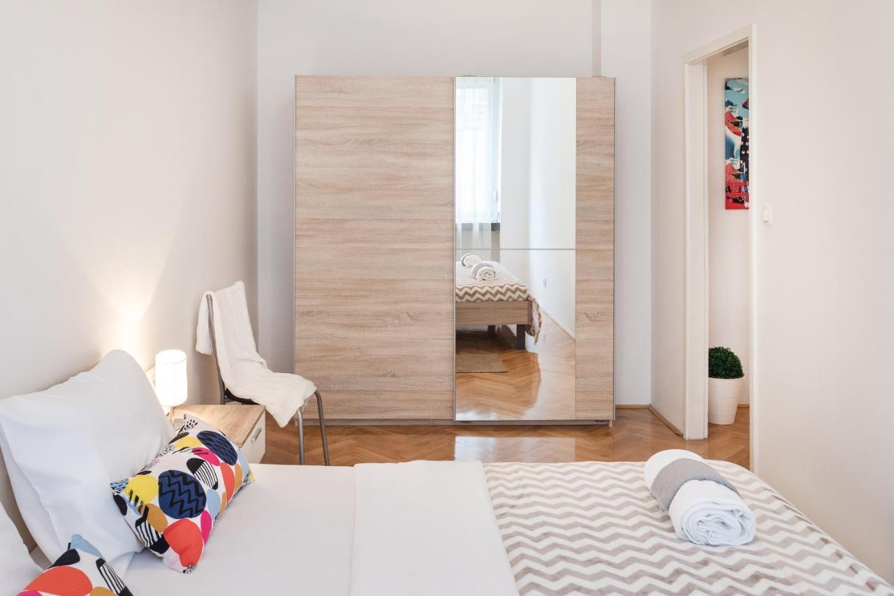 Modern Apartment Few Steps From Main Square! 자그레브 외부 사진